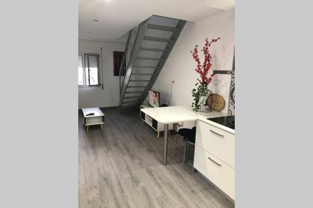 Canelle Apartamento Com Terraco Назаре Экстерьер фото