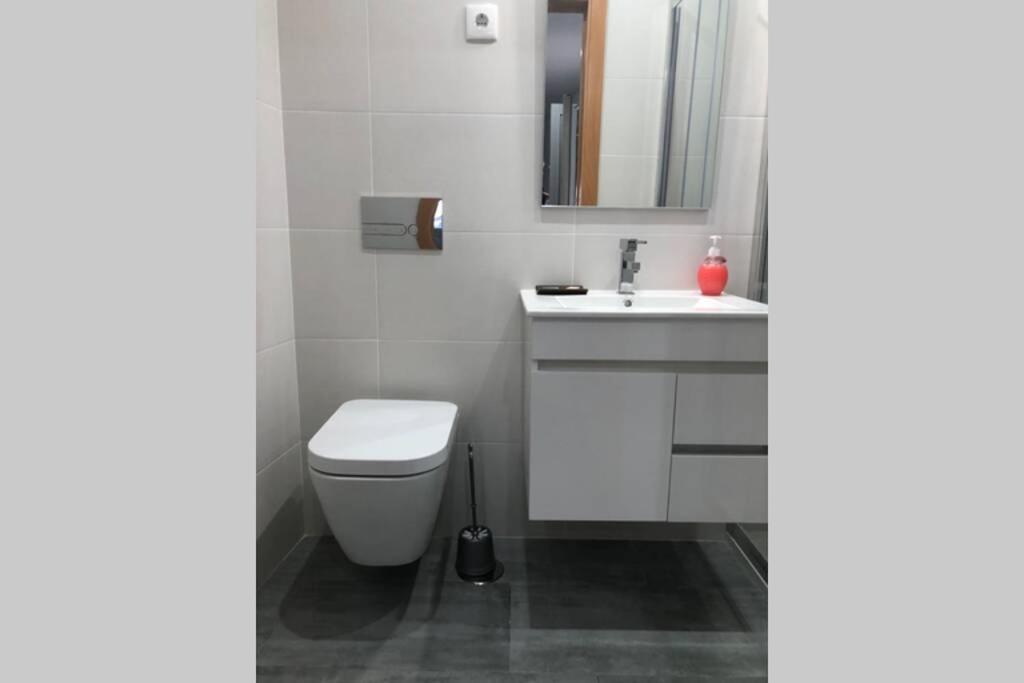 Canelle Apartamento Com Terraco Назаре Экстерьер фото